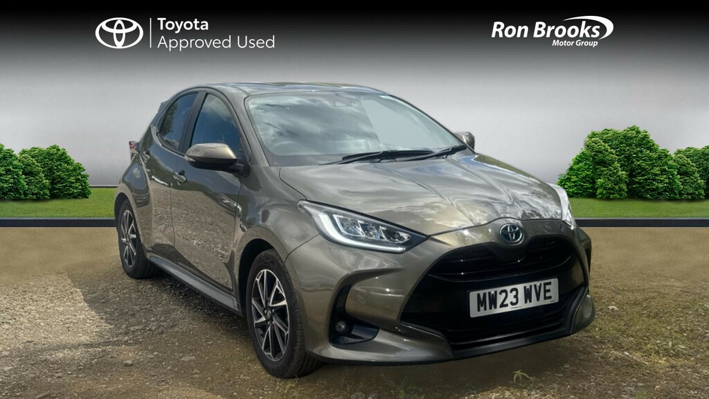Toyota Yaris 1.5 Vvt-h Design E-cvt Eur Silver