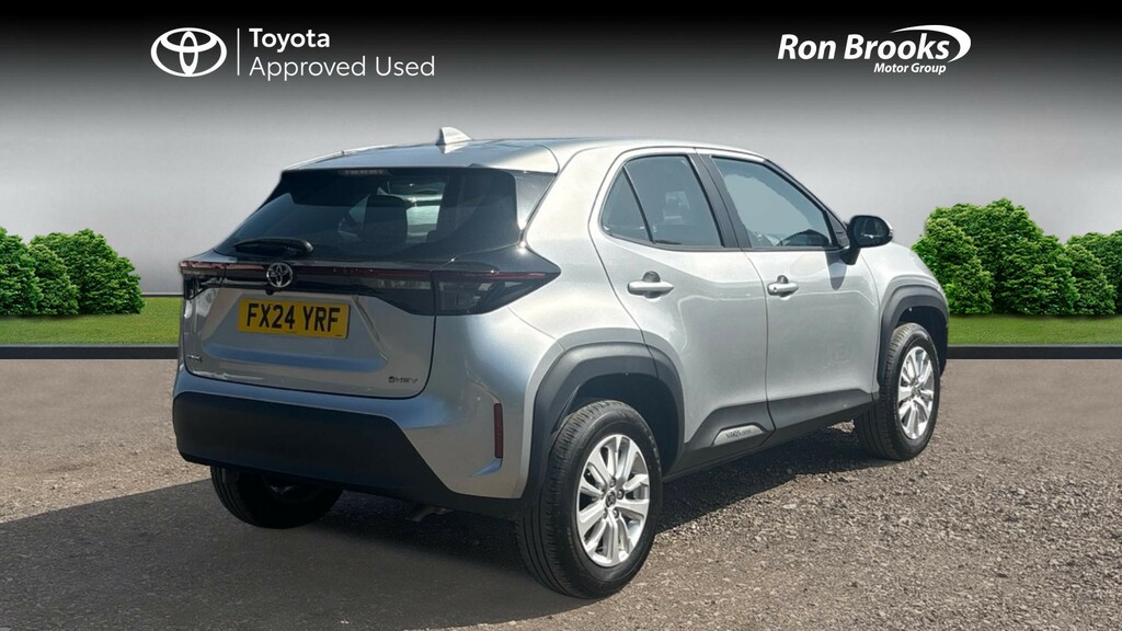 Toyota Yaris Cross 1.5 Vvt-h Icon E-cvt Euro Silver #2
