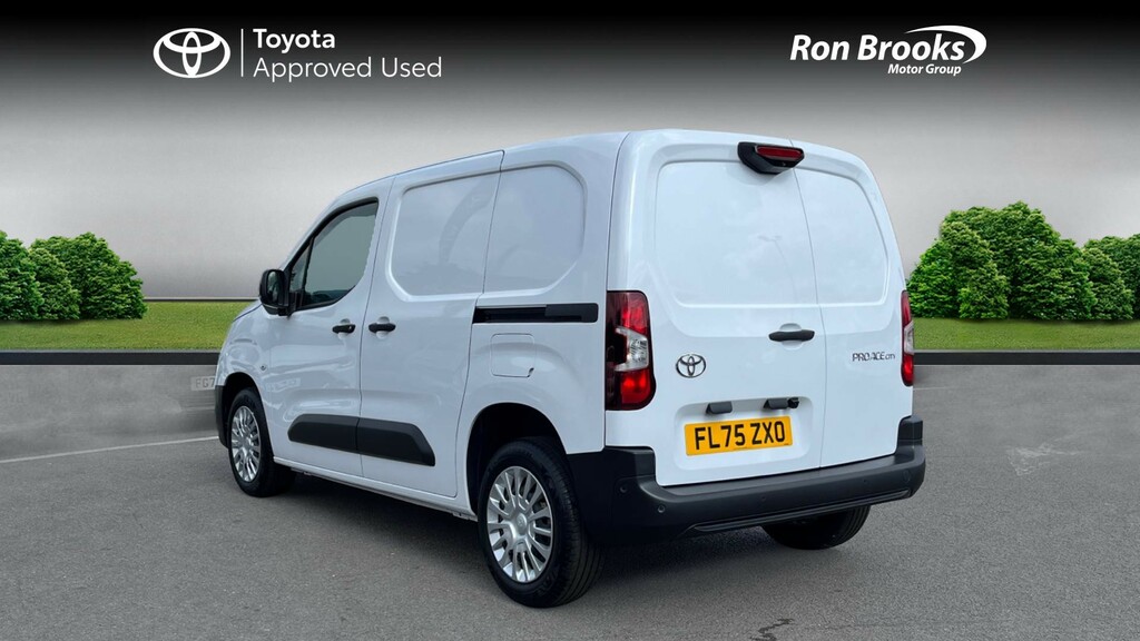 Toyota Proace City 1.5 Bluehdi Icon Short Pan White #4