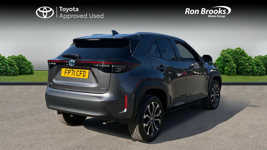 Toyota Yaris Cross 1.5 Vvt-h Design E-cvt Eur Grey #2