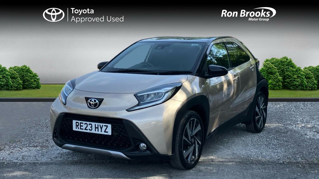 Toyota Aygo X 1.0 Vvt-i Exclusive Euro 6 RE23HYZ Beige #3