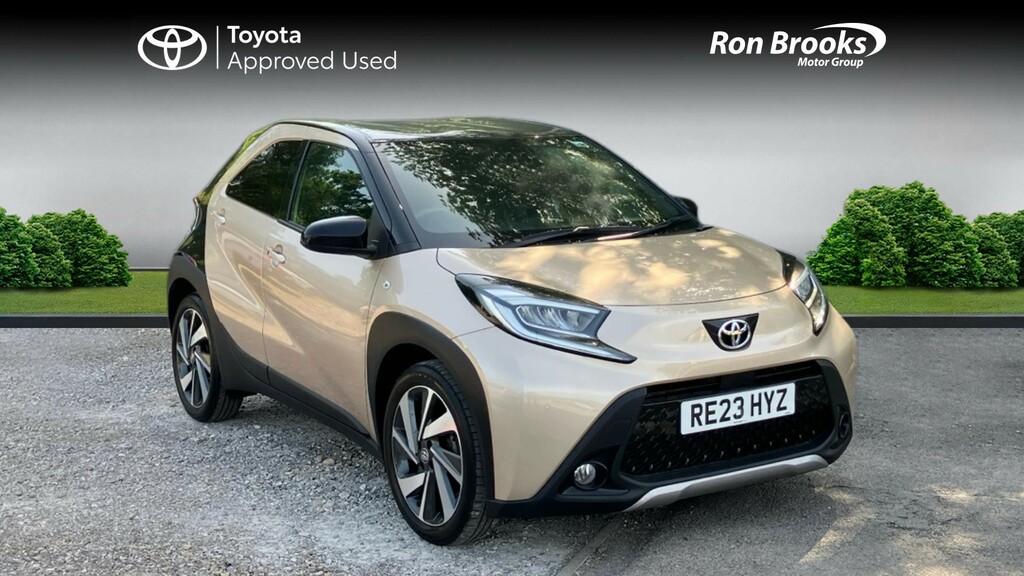 Toyota Aygo X 1.0 Vvt-i Exclusive Euro 6 RE23HYZ Beige