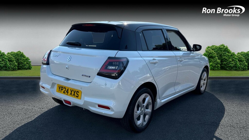 Suzuki Swift 1.2 Mhev Motion Euro 6 S YP24XXS White #2