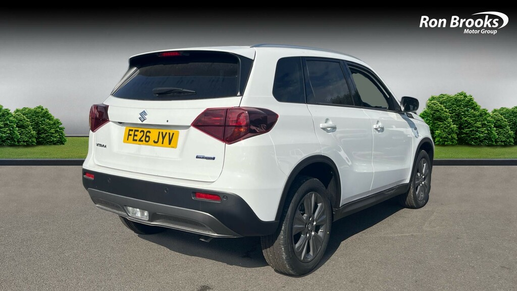 Suzuki Vitara 1.4 Boosterjet Mhev Motion FE26JYV White #2