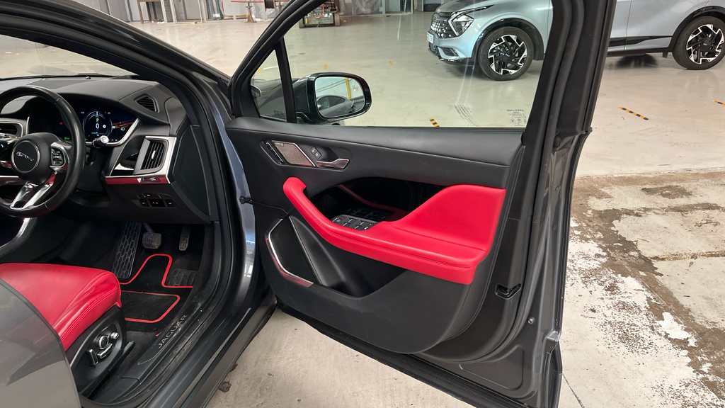 Jaguar I-Pace Jaguar Estate 294Kw Ev400 Hse 90Kwh 11Kw Black #42