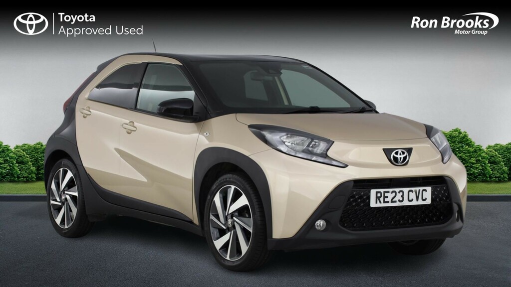 Toyota Aygo X 1.0 Vvt-i Edge X-shift Eur Beige