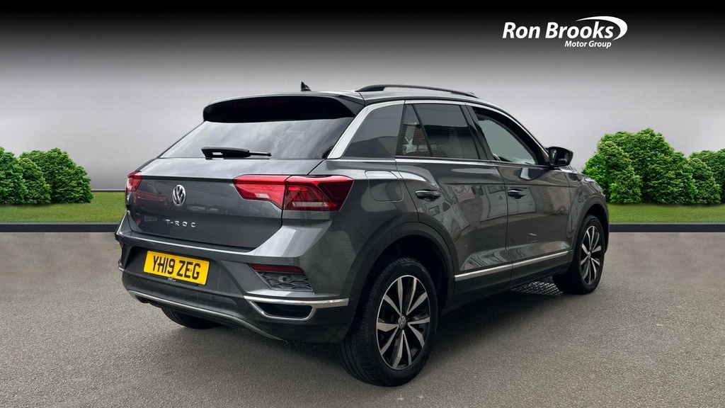 Volkswagen T-Roc 1.0 Tsi Design Euro 6 Ss Grey #2