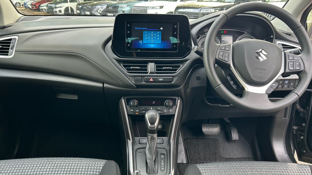 Suzuki S Cross 1.5H Motion Ags Euro Black #6