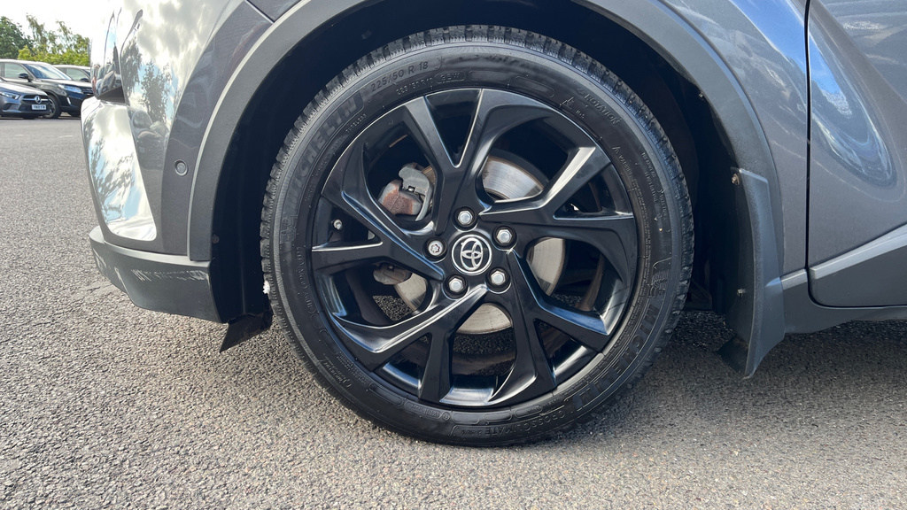 Toyota C-Hr 1.8 Hybrid Design Cvt Leather Silver #51