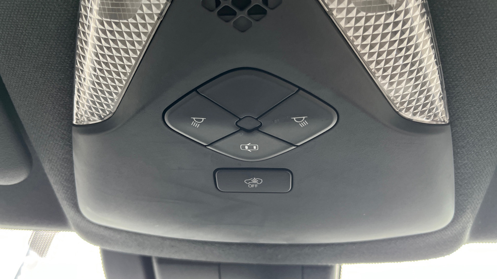 Toyota C-Hr 1.8 Hybrid Design Cvt Leather Silver #64