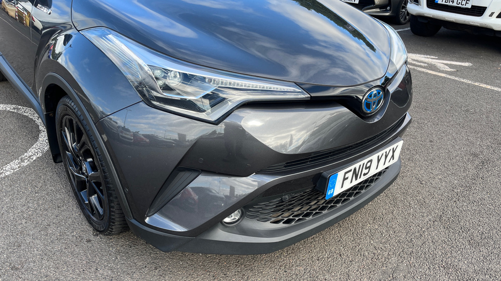 Toyota C-Hr 1.8 Hybrid Design Cvt Leather Silver #53