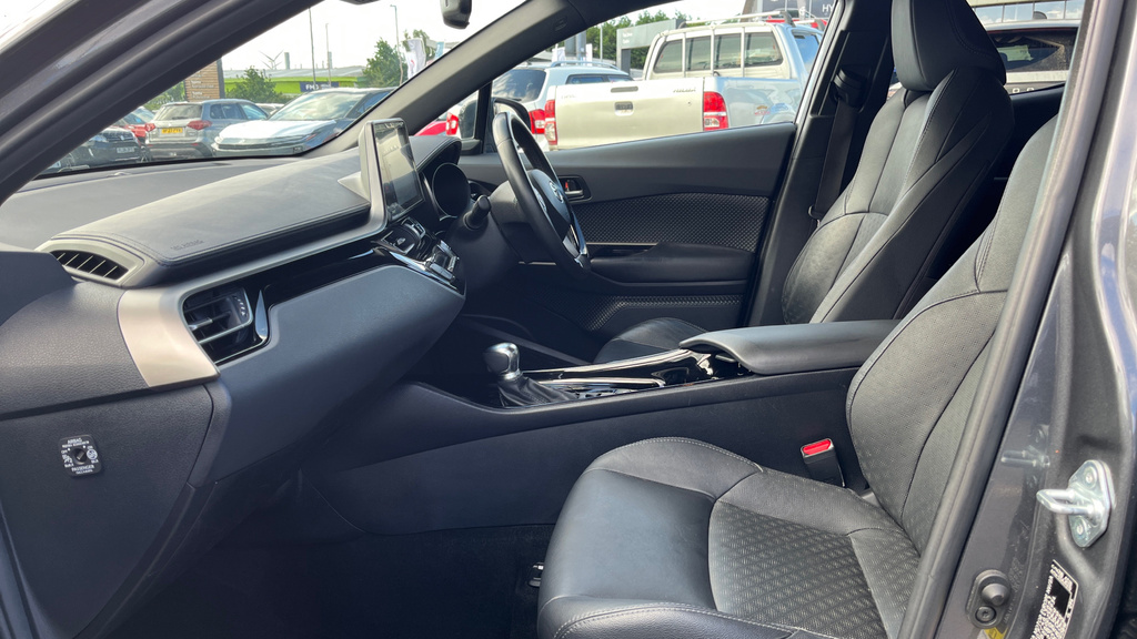 Toyota C-Hr 1.8 Vvt-h Dynamic Cvt Euro Grey #5