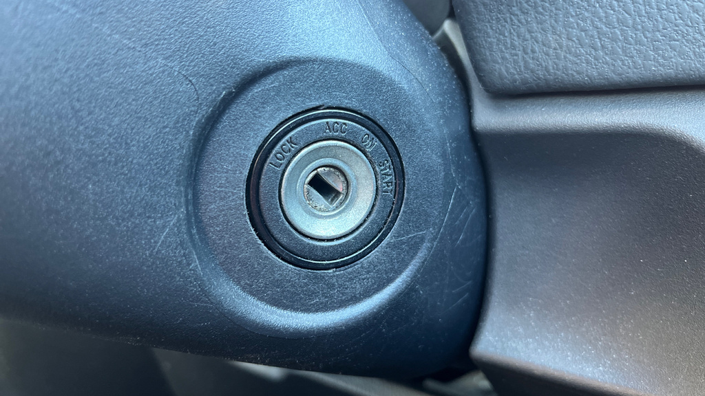 Toyota Yaris 1.5 Vvt-i Icon Tech 5-Dr White #16