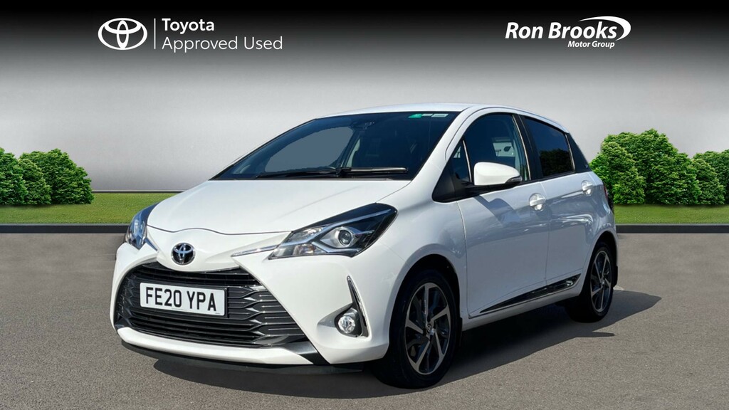 Toyota Yaris 1.5 Vvt-i Icon Tech 5-Dr White #3