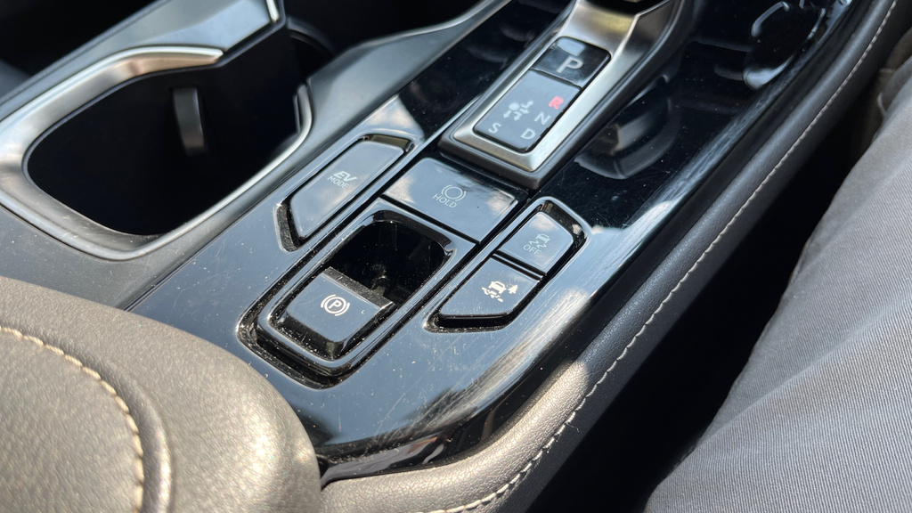 Lexus NX 350H 2.5 E-cvt Black #51