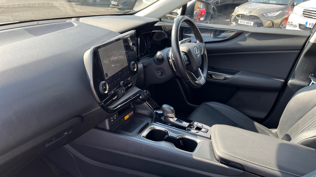 Lexus NX 350H 2.5 E-cvt Black #57