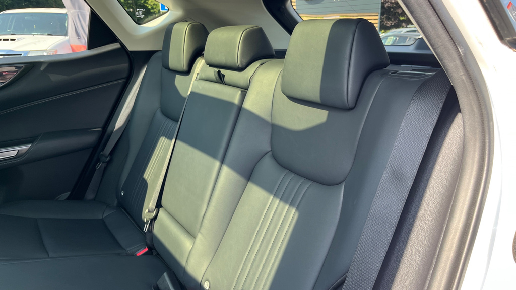 Lexus NX 350H 2.5 E-cvt Black #15