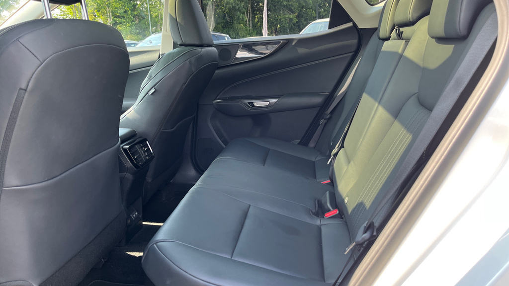 Lexus NX 350H 2.5 E-cvt Black #30