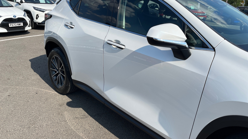 Lexus NX 350H 2.5 E-cvt Black #66