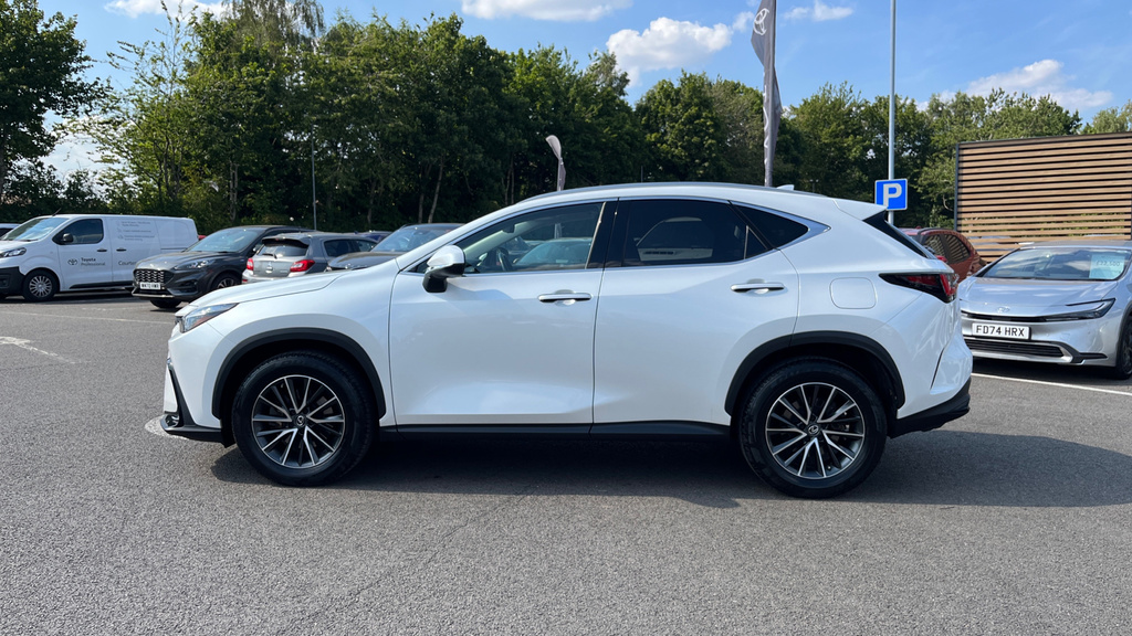 Lexus NX 350H 2.5 E-cvt Black #24