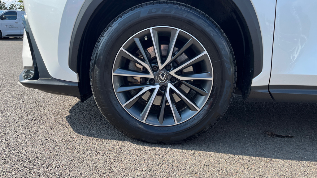 Lexus NX 350H 2.5 E-cvt Black #63