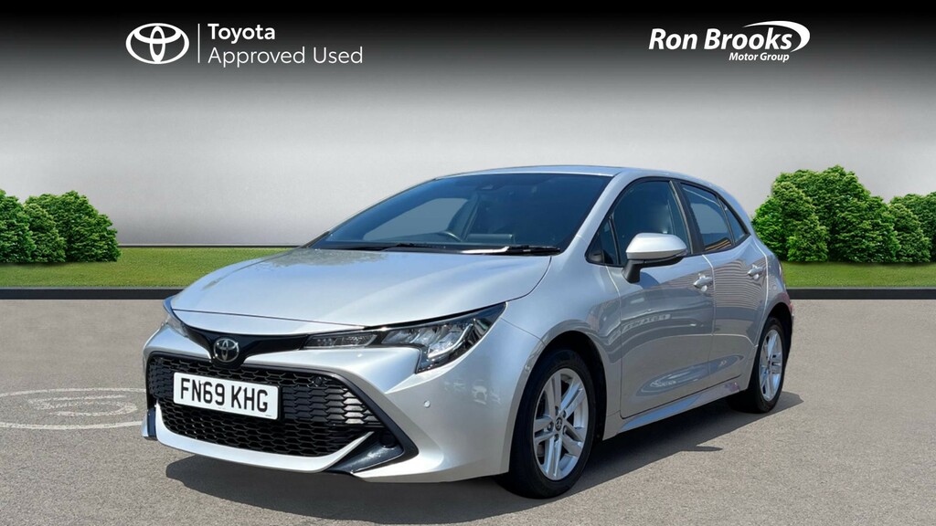Toyota Corolla Design White #3
