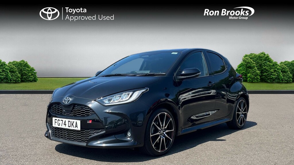 Toyota Yaris 1.5 Vvt-h Gr Sport E-cvt E Black #3