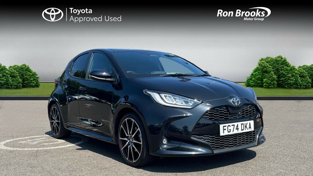 Toyota Yaris 1.5 Vvt-h Gr Sport E-cvt E Black