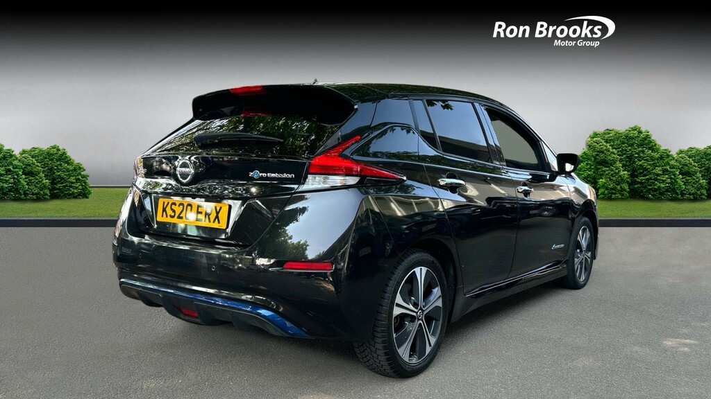 Nissan Leaf 40Kwh Tekna Black #2