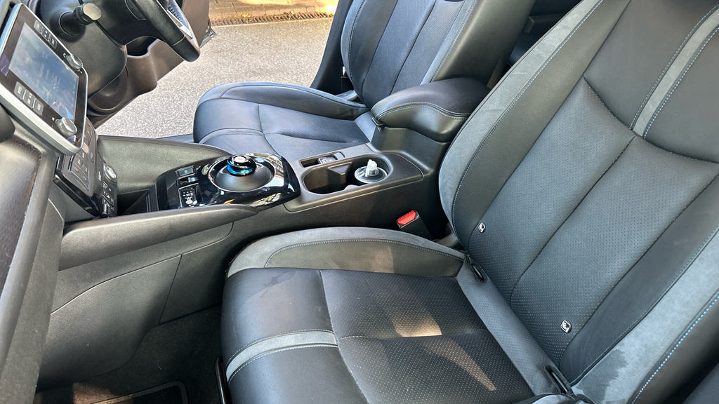 Nissan Leaf 40Kwh Tekna Black #18