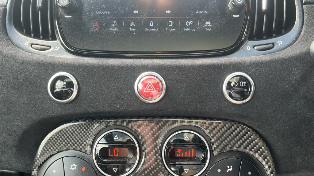 Abarth 695 1.4 T-jet Competizione Euro 6  #35