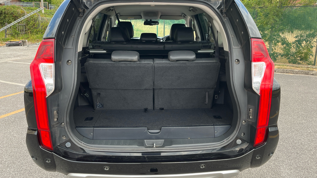 Mitsubishi Shogun Sport D 4 Grey #13