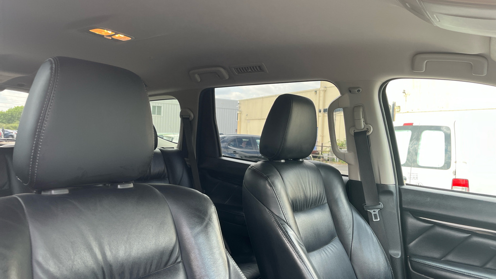 Mitsubishi Shogun Sport D 4 Grey #19