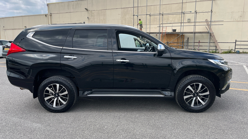 Mitsubishi Shogun Sport D 4 Grey #29