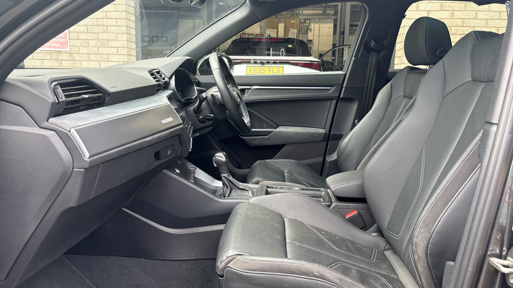 Audi Q3 2.0 Tdi 35 Vorsprung S Tro  #5