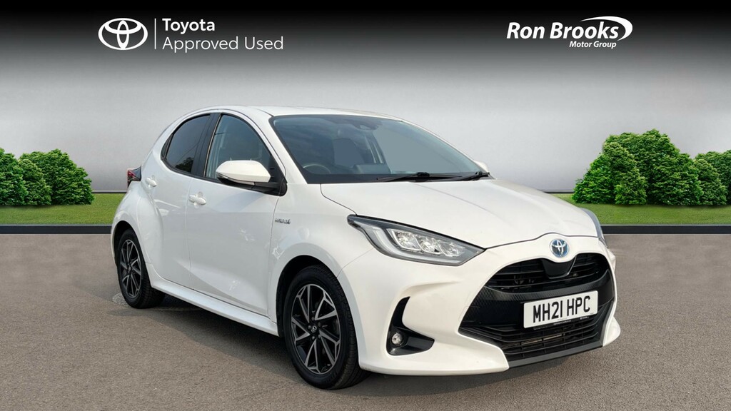 Toyota Yaris 1.5 Vvt-h Design E-cvt Eur White