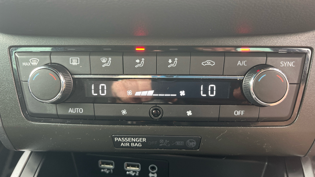 Seat Arona 1.6 Tdi Xcellence #48