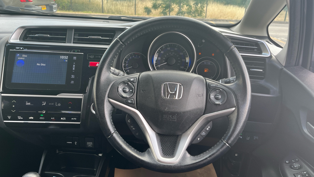 Honda Jazz 1.3 I-vtec Se White #7