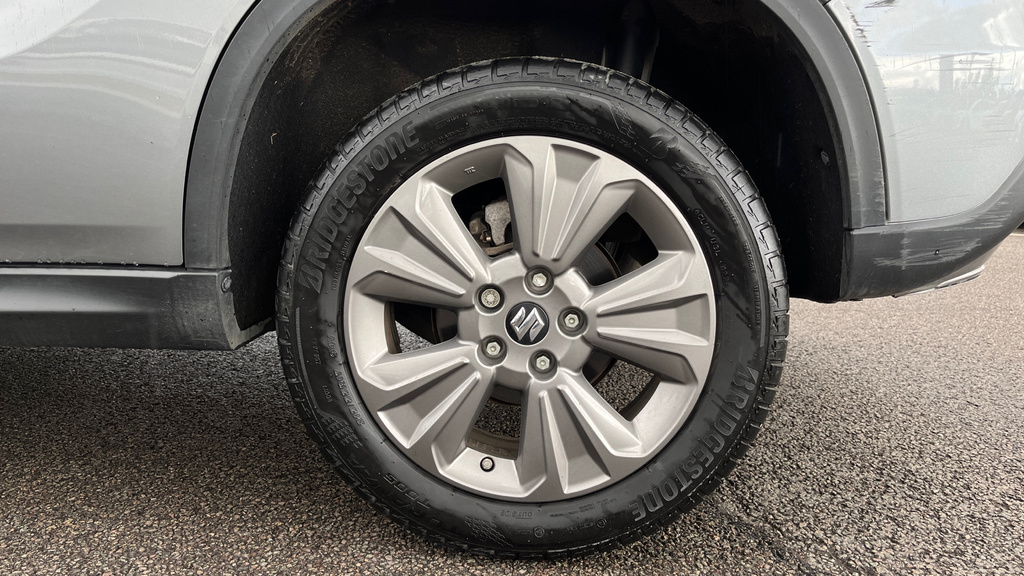 Suzuki Vitara 1.5 Hybrid Sz-t White #40