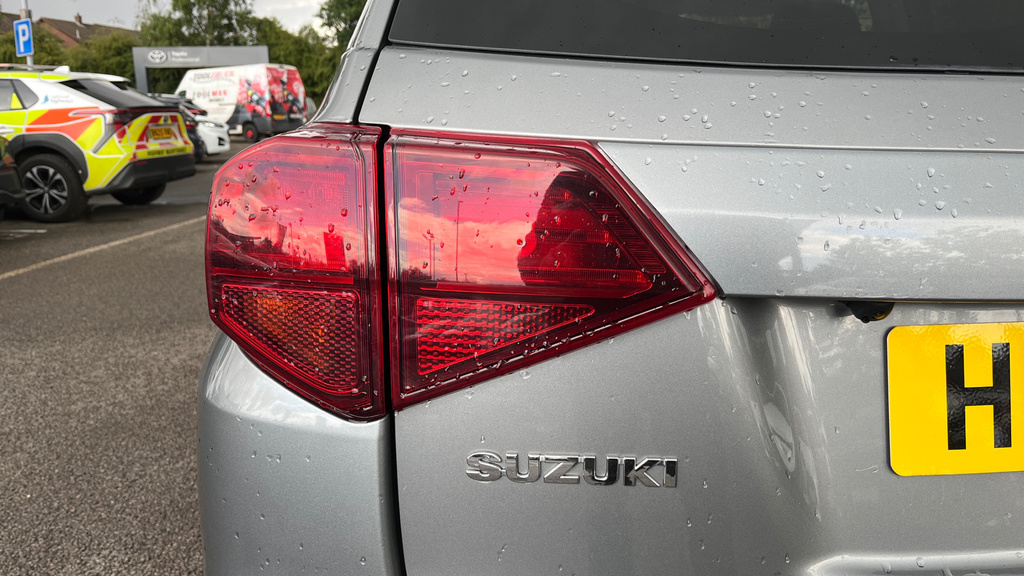 Suzuki Vitara 1.5 Hybrid Sz-t White #21