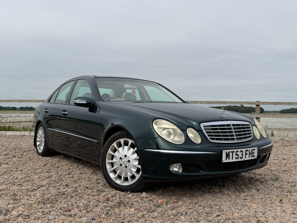 Mercedes-Benz E Class 2.7 Cdi Elegance Saloon 180 Green