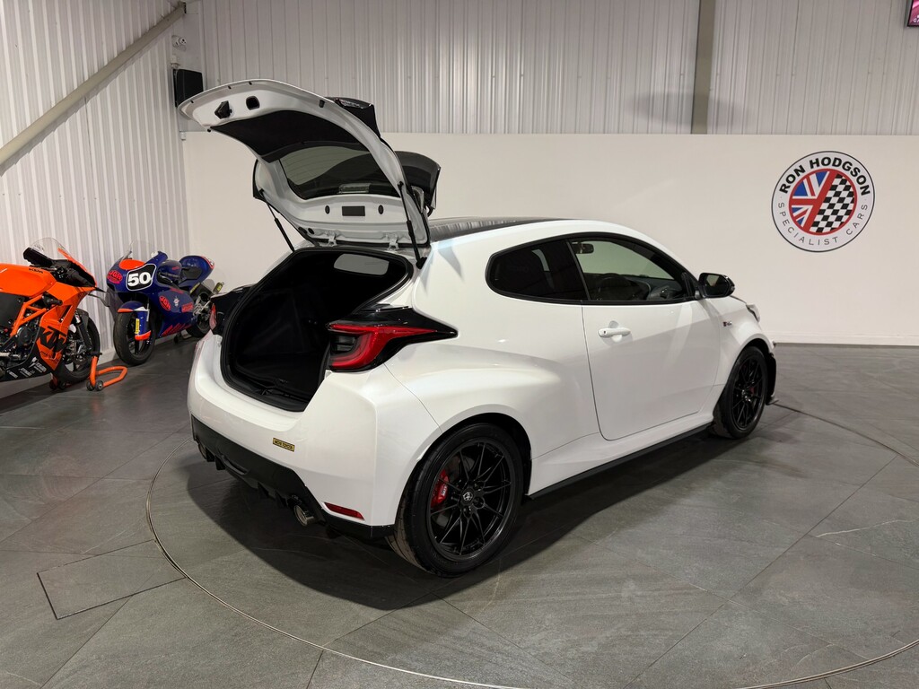 Toyota Yaris 1.33 Dual Vvt I Sport Hatchback White #47