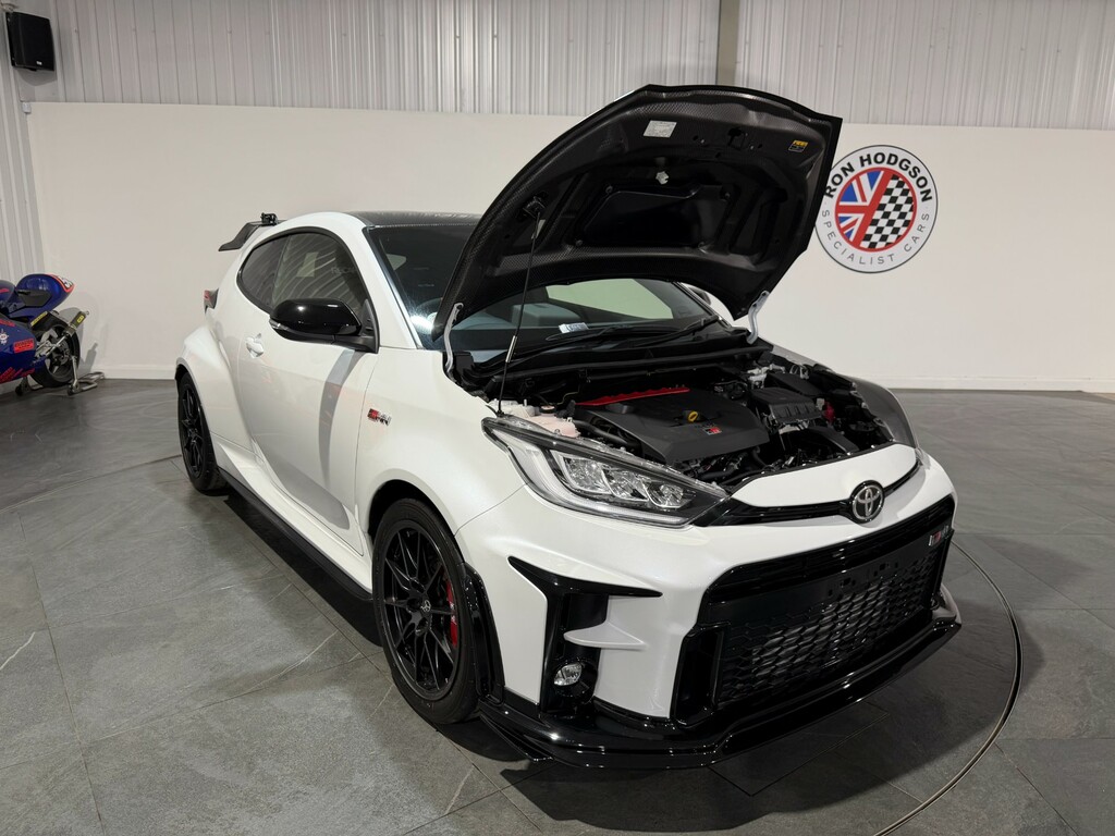 Toyota Yaris 1.33 Dual Vvt I Sport Hatchback White #26