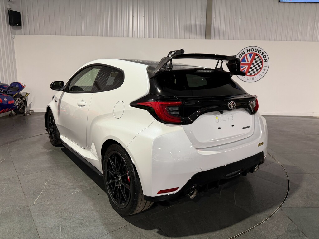 Toyota Yaris 1.6T Grmn Circuit Hatchback Awd  #4