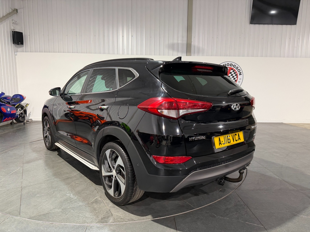 Hyundai Tucson 2.0 Crdi Premium Se Suv 4Wd Euro 6 Black #4