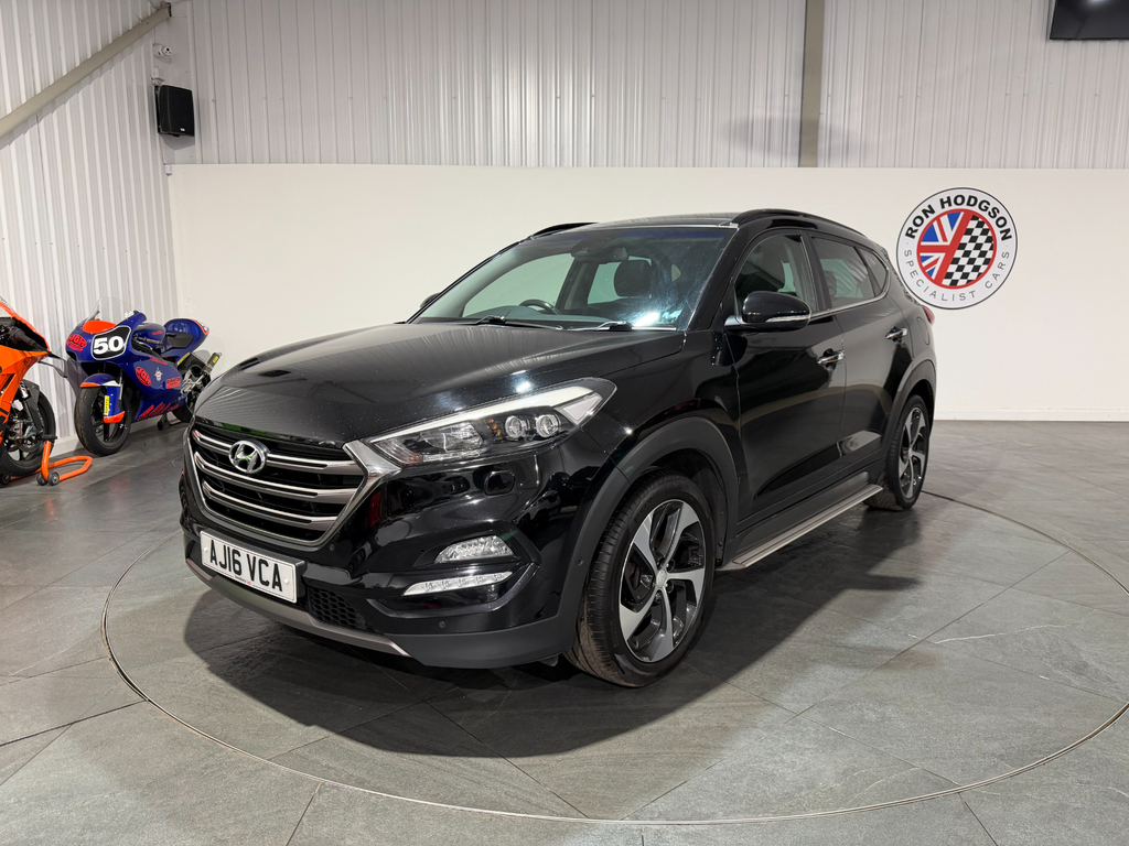 Hyundai Tucson 2.0 Crdi Premium Se Suv 4Wd Euro 6 Black #2