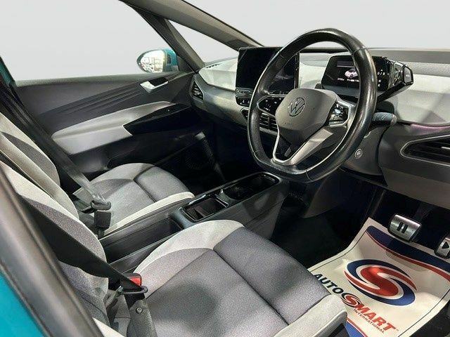 Volkswagen ID.3 Pro Performance 58Kwh Max Hatchback A HG22BHW Blue #6