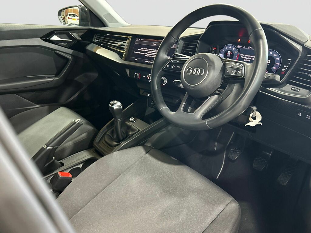 Audi A1 1.0 Tfsi 25 Technik Sportback Eu LS23RGO Black #6