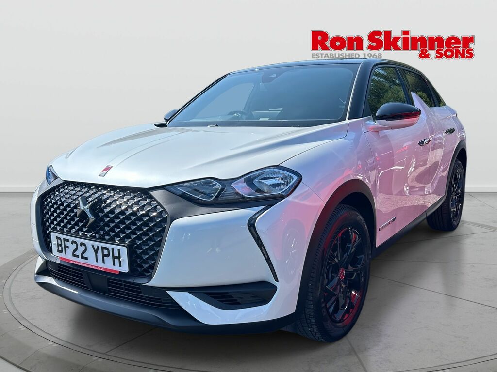 DS DS 3 Crossback 1.2 Puretech Performance Line Crossback BF22YPH White #2