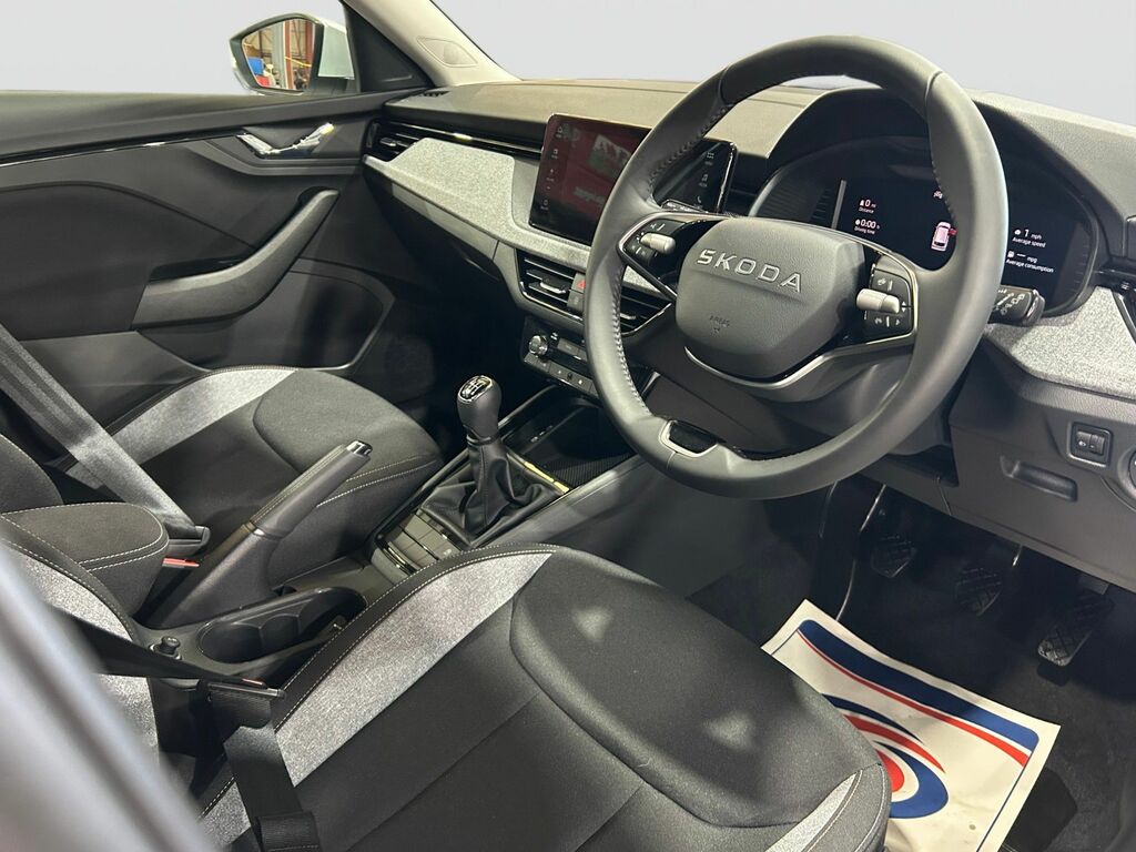 Skoda Kamiq 1.0 Tsi Se Edition Suv Euro 6 S White #6